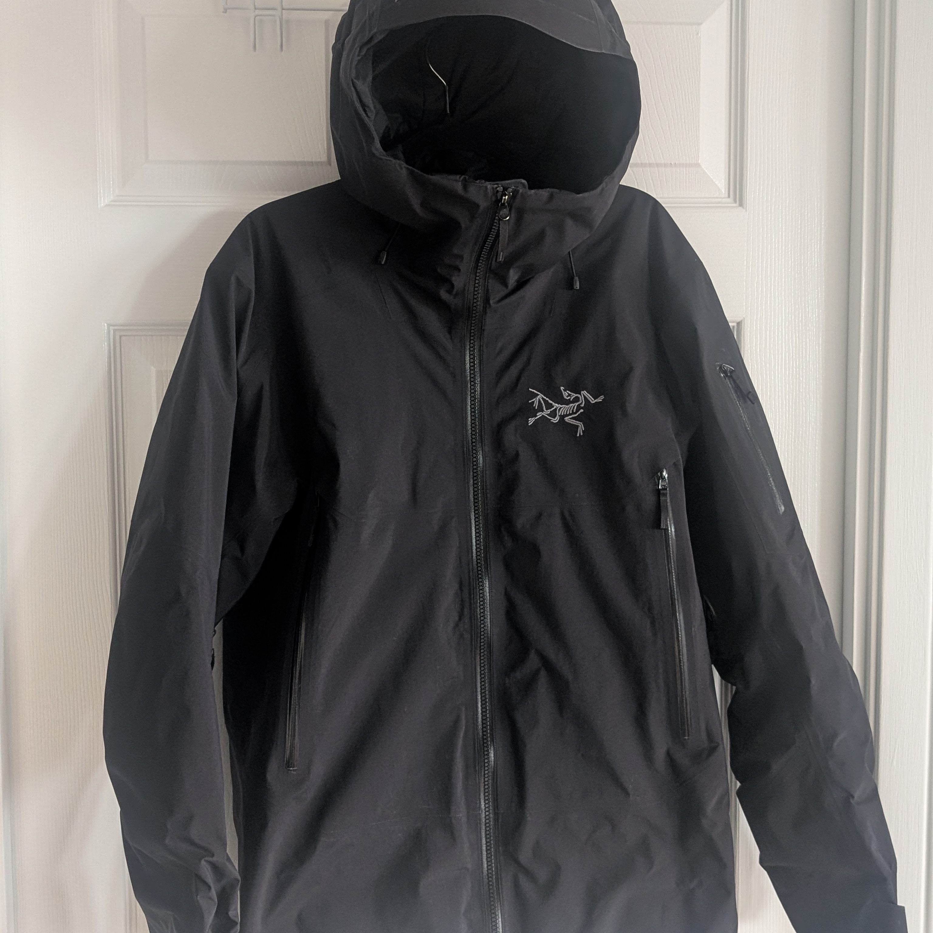 Arc'teryx Men's Sabre Insulated Goretex Recco Black Hooded Jacket Sizs S